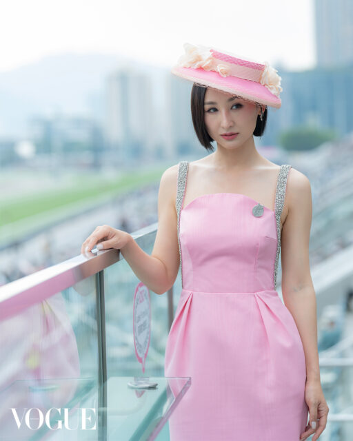「莎莎婦女銀袋日 2025」精彩回顧:粉紅優雅綻放馬場,城中名人以精緻造型詮釋「賽出時尚」