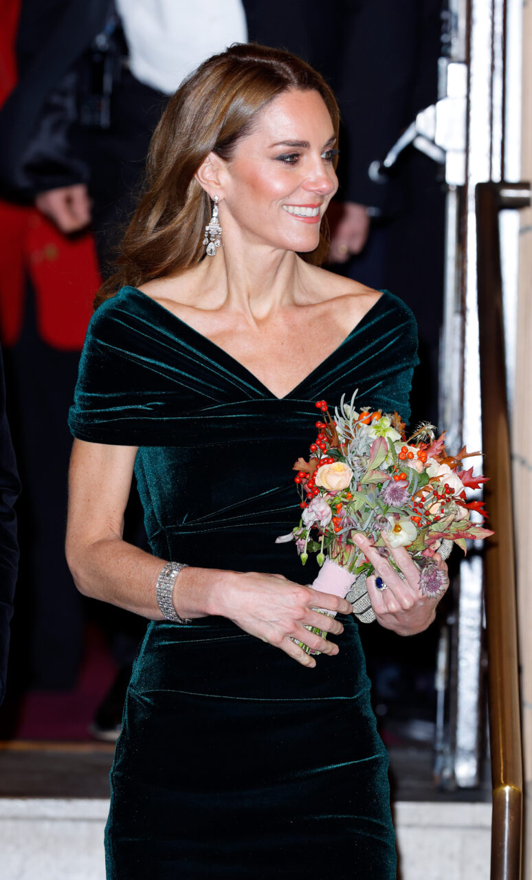 Kate Middleton回歸標誌性深啡髮色，內外散發獨特韻味流露自信新風采