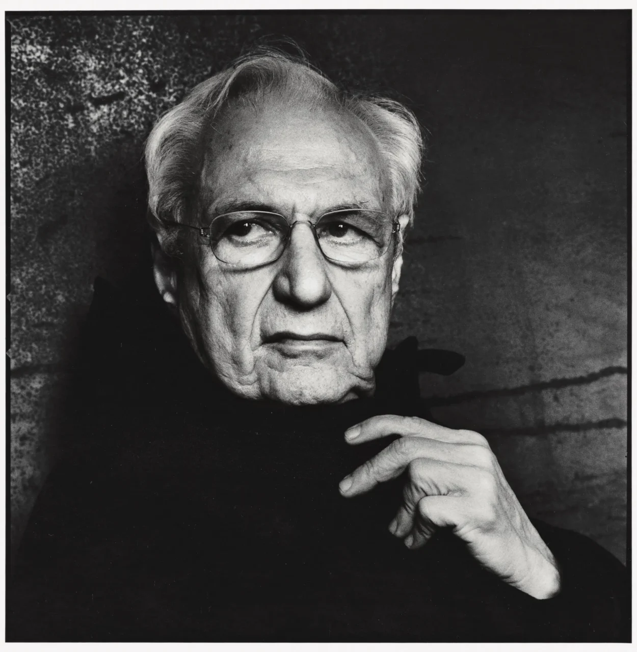 曾被譽為「當代最具影響力的建築師」！建築巨匠 Frank Gehry 逝世，享年 96 歲