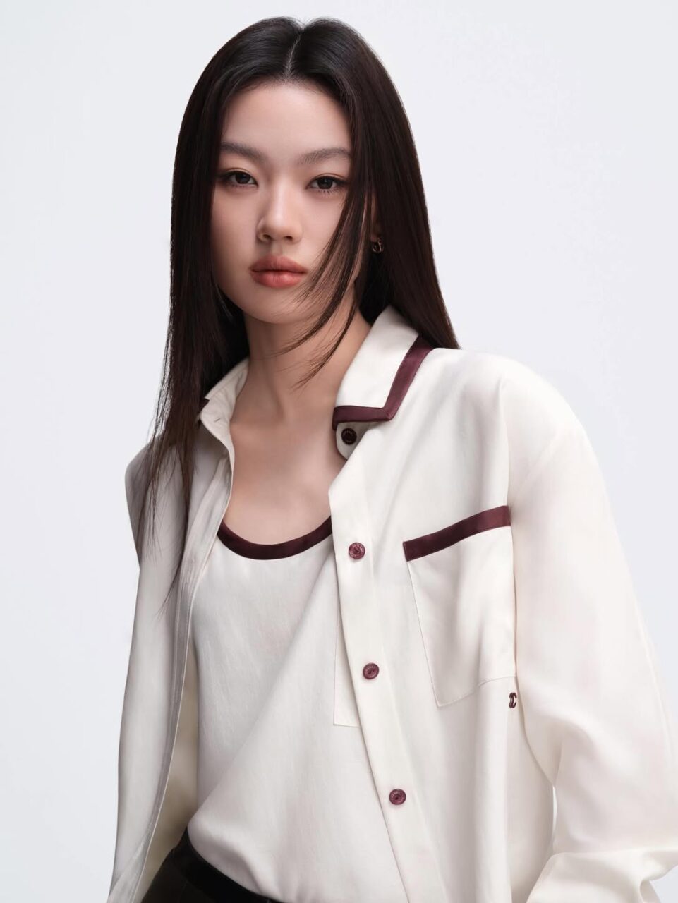 新生代實力歌手單依純出任CHANEL品牌大使