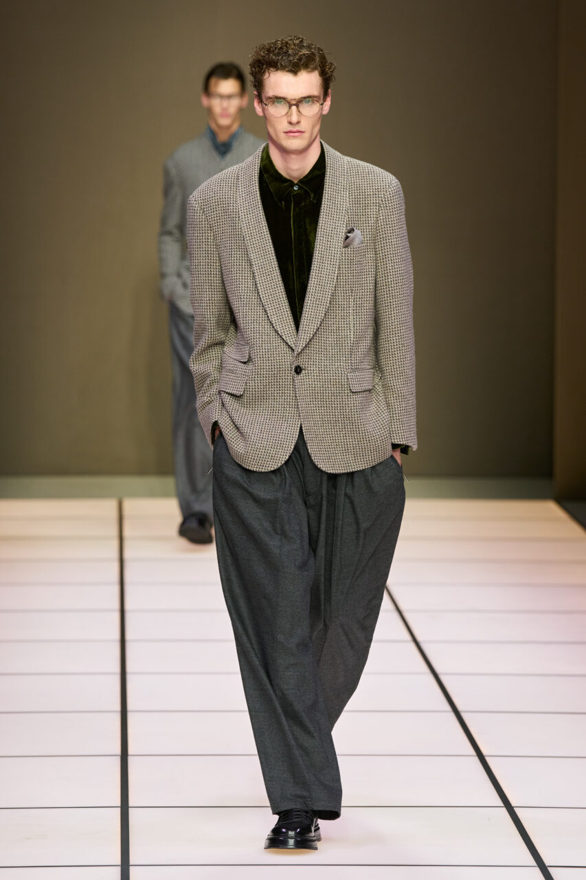 Giorgio Armani辭世後首個男裝系列：Leo Dell’Orco在克制儒雅中開啟傳承與創新｜Fall / Winter 2026 Menswear