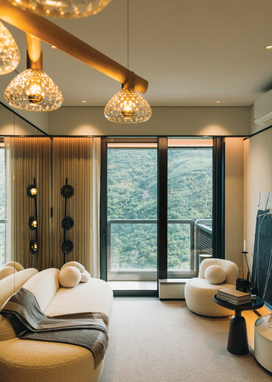 LA MONTAGNE: Where Coastal Luxury Meets Urban Living