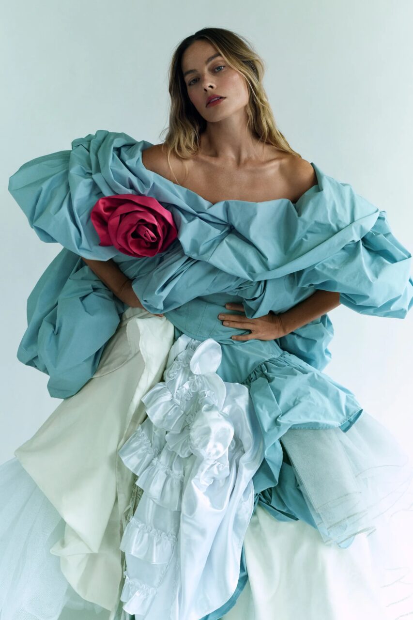 2026春夏「浪漫主義」回歸：從 Jonathan Anderson 的 Dior 時代到 Alaïa，為何浪漫古典「戲劇式穿衣」再度席捲時裝界？