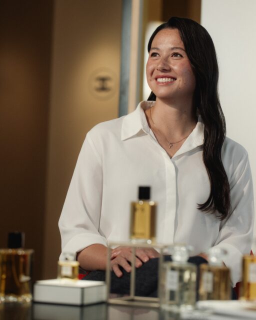 走進何詩蓓Siobhan與CHANEL N°5的內心世界:「無論是作為運動員還是普通人,即使現在多了聚光燈和關注,我依然是我,不會因此而改變。」