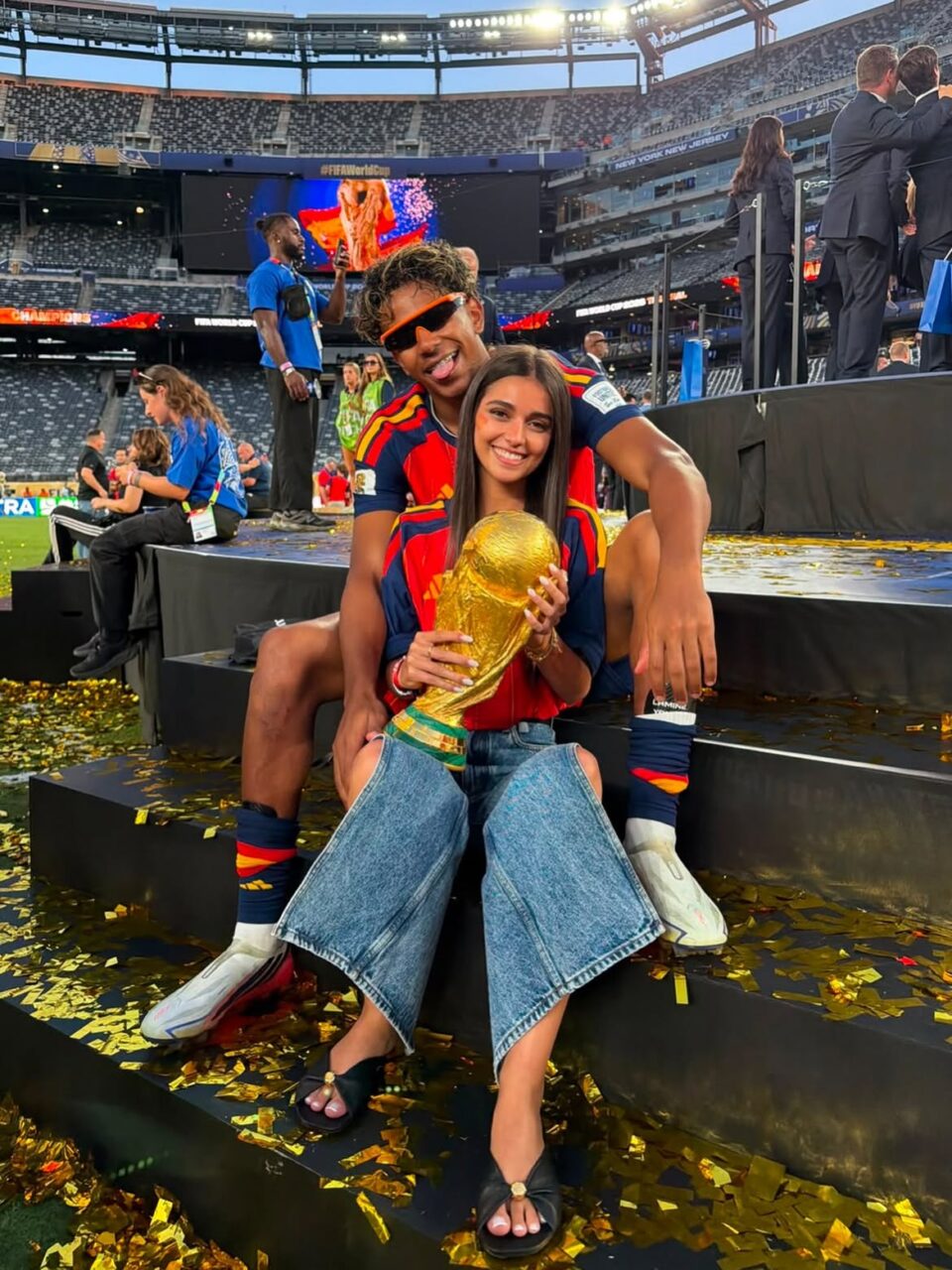 2026 世界盃｜耶馬女友 Inés García Santos 是誰？一次過認識 15 位最受矚目的足球巨星 WAGS：Georgina Rodríguez、Antonela Roccuzzo、泉里香