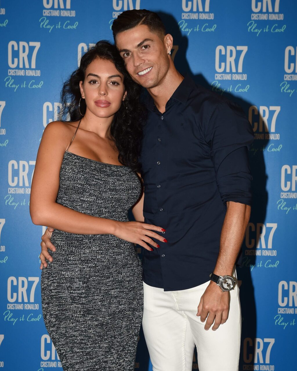 Cristiano Ronaldo與Georgina  Rodríguez正式完婚，以低調金質婚戒迎來人生新篇章