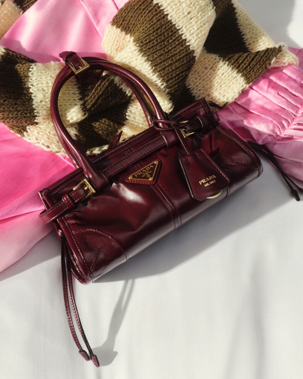 盤點 8 款 Prada 熱門手袋：從經典 Galleria 殺手袋到黑馬 Bonnie 法棍袋，高智感女性的不二之選！