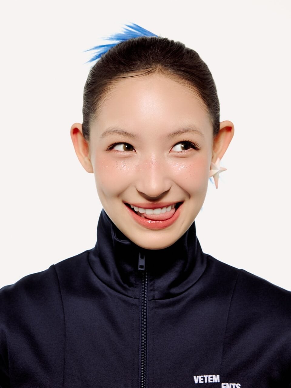Yi