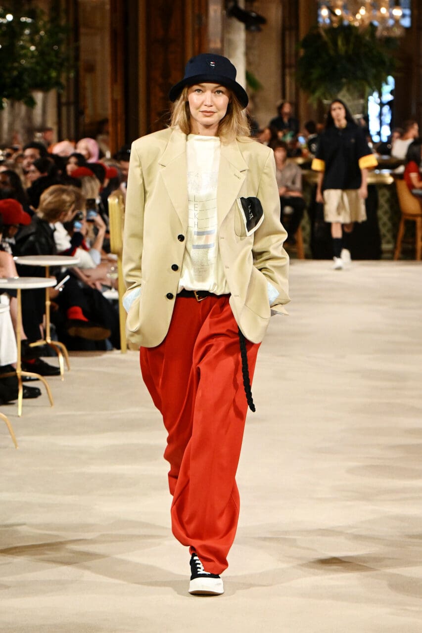 Tommy Hilfiger「回家」 重返紐約廣場酒店發布新系列｜Spring / Summer 2027