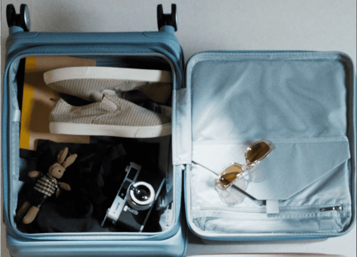 霧藍、灰粉新色登場：Samsonite Paralux™ 讓旅途只有自在與盡興