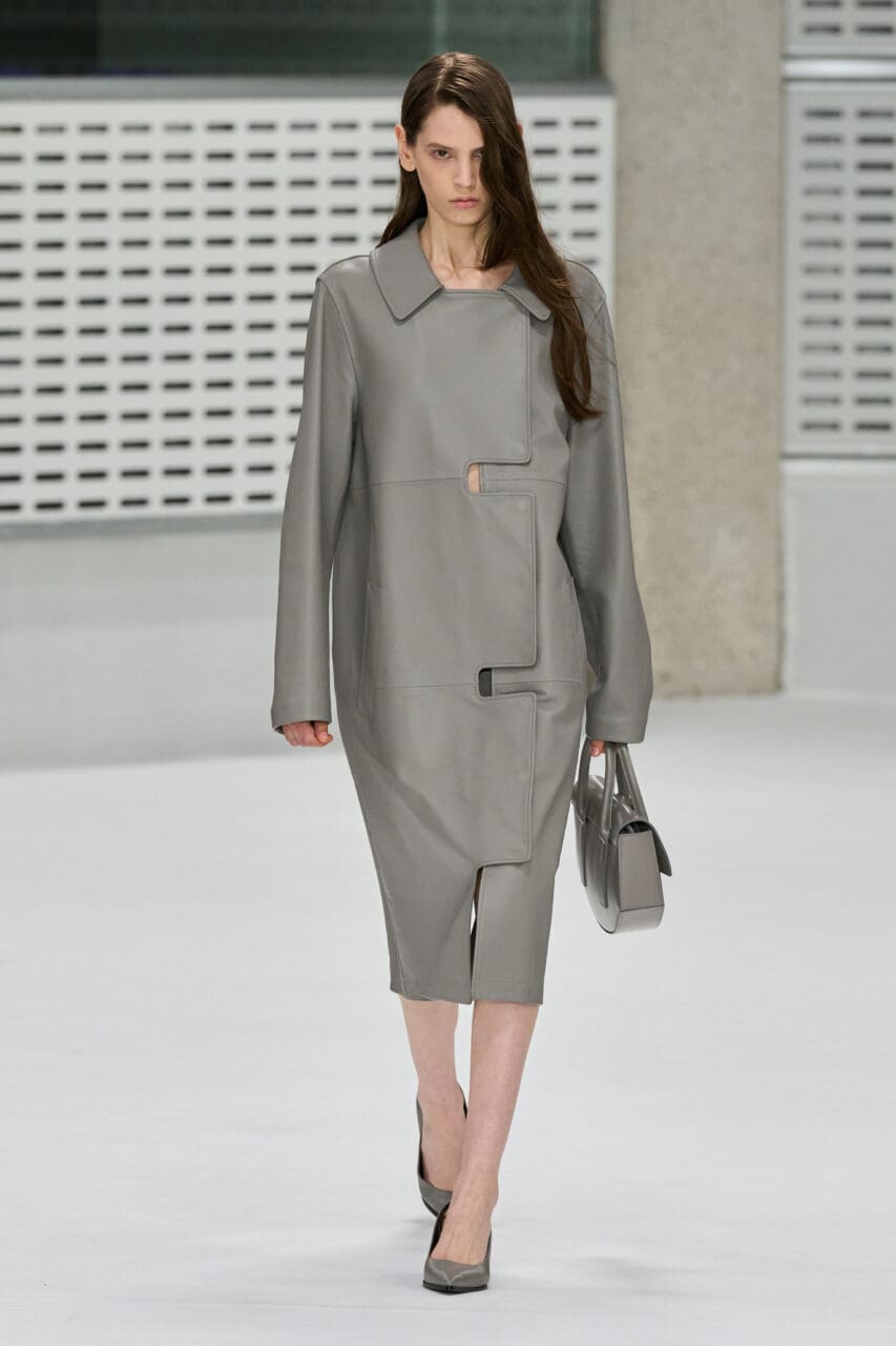 Christopher Kane 重返倫敦時裝周，這一次他代表的是 Mulberry｜Spring / Summer 2027