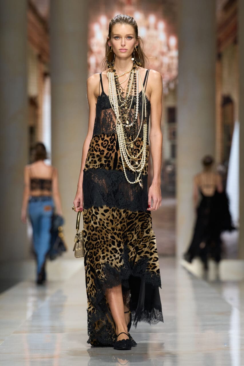 豹紋、珠寶與喱士⋯Dolce & Gabbana 的西西里狂想|Spring / Summer 2027