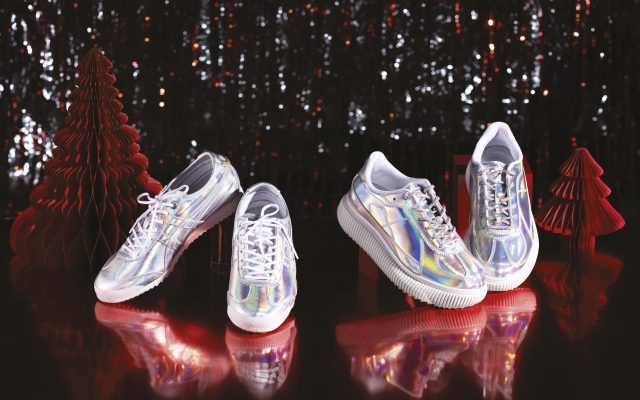 Onitsuka Tiger 推出全新節日限定鞋款 MEXICO 66 SD 和 DELECITY，讓你在這個佳節散發出閃耀光芒！